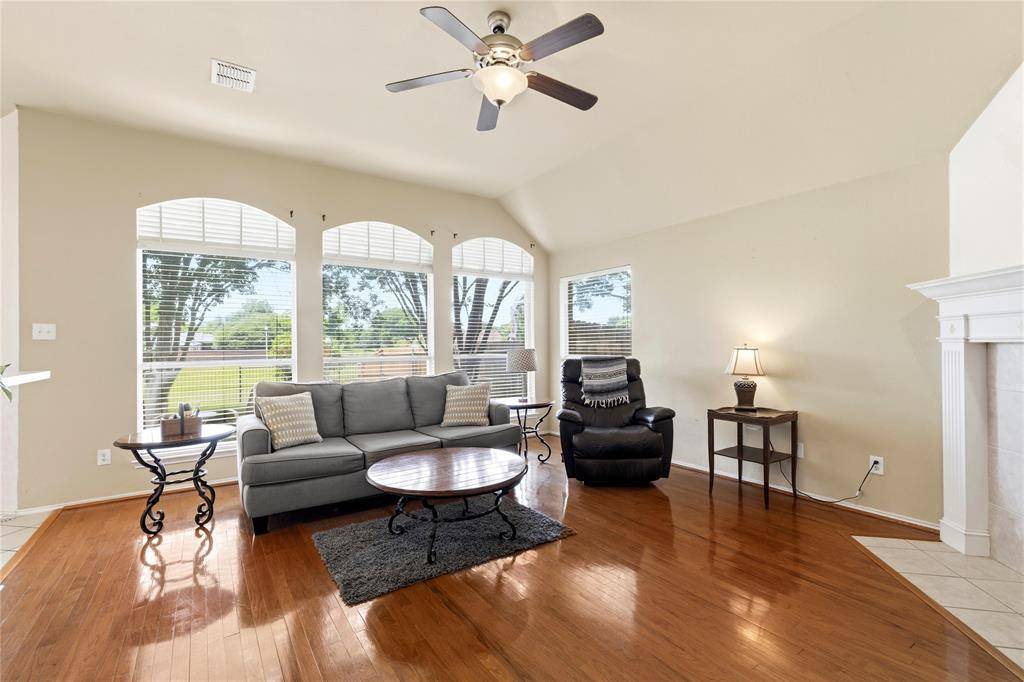 3724 Ranchman Boulevard, Denton, TX 76210