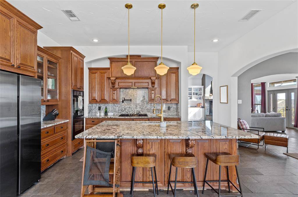 396 Ranchview Court, Bowie, TX 76230