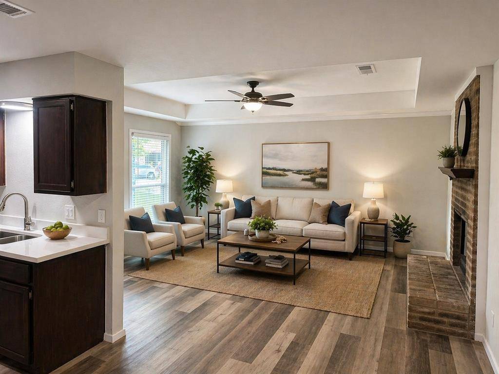 517 Signal Hill Court S #517, Fort Worth, TX 76112