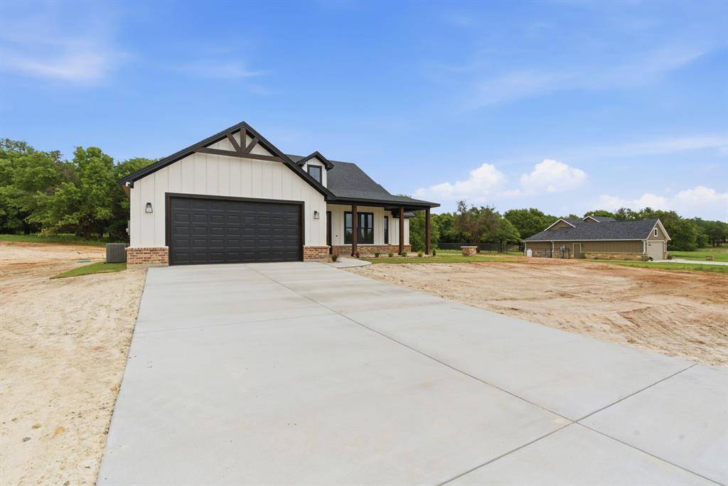145 Graystone, Weatherford, TX 76088