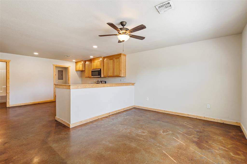 13001 Owen Lane #13003, Thackerville, OK 73459