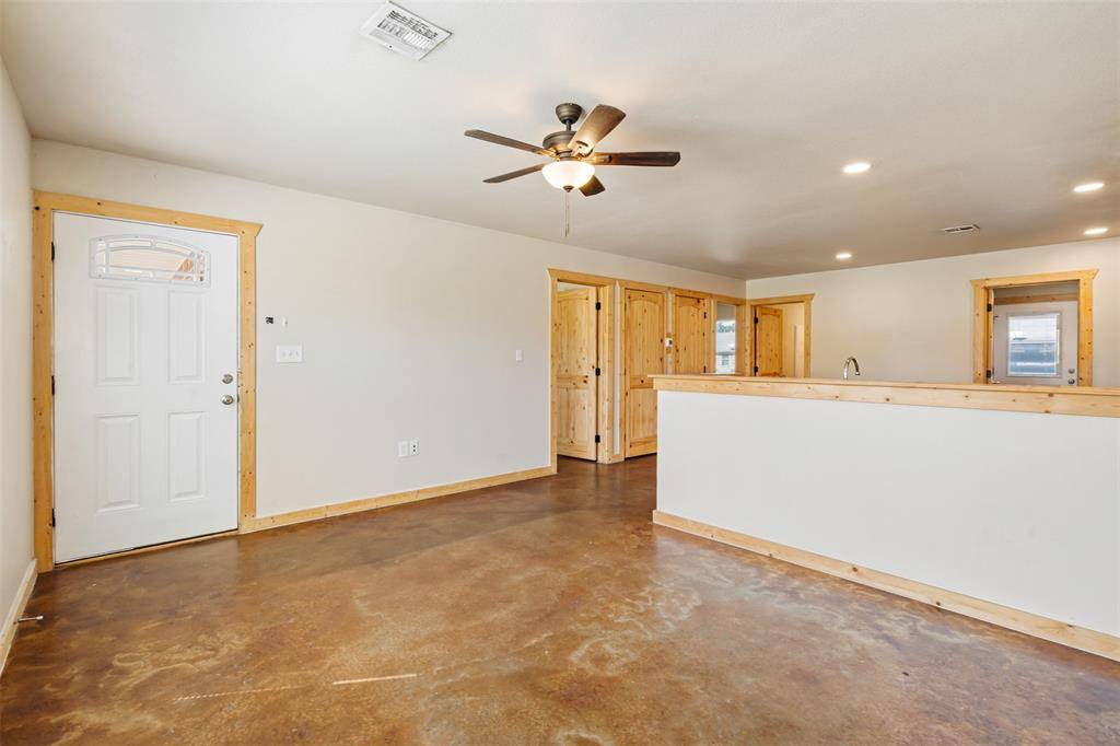 13001 Owen Lane #13003, Thackerville, OK 73459