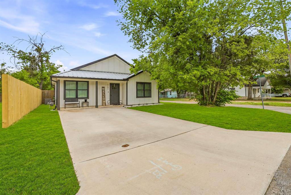 1101 N Mccart Street, Stephenville, TX 76401