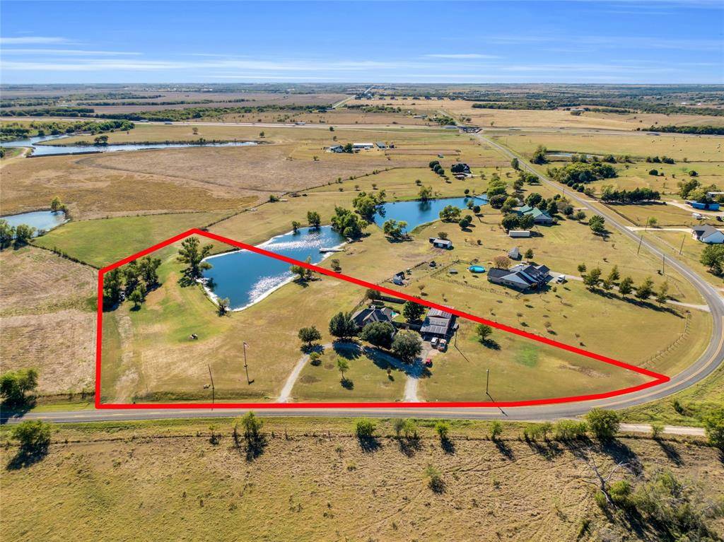 4450 Fm 67, Grandview, TX 76050