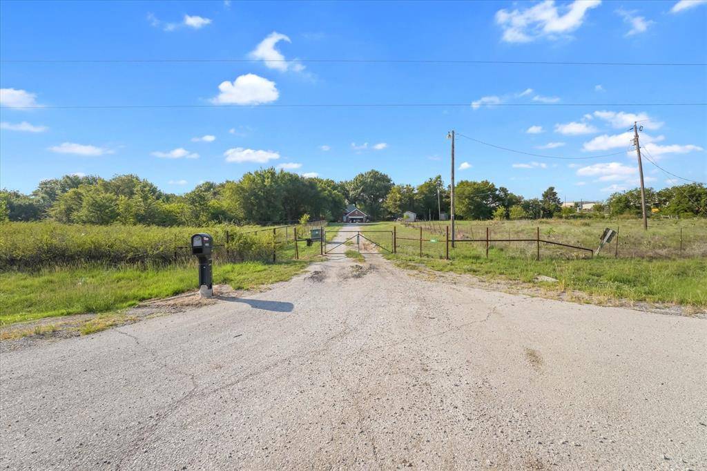 4002 E 380, Decatur, TX 76234