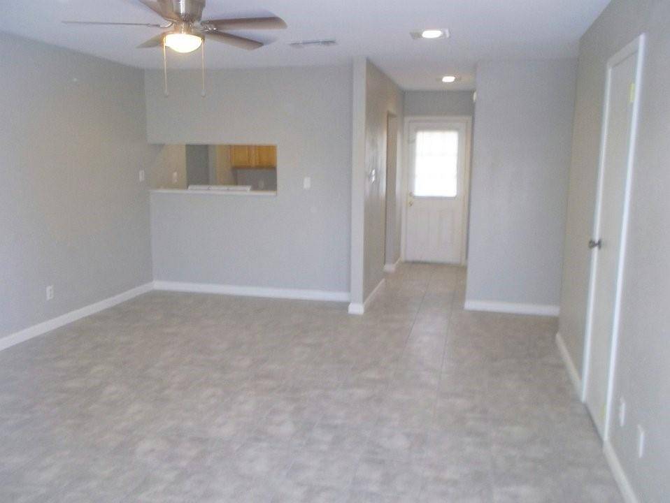 1502 Cardinal Drive, Ennis, TX 75119