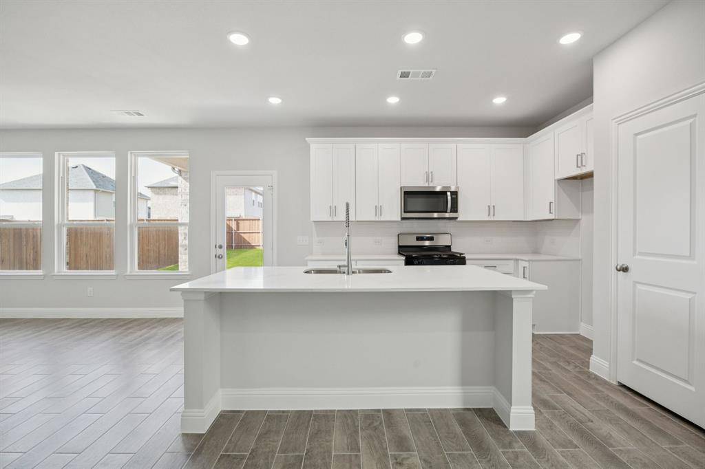 1220 Triton Drive, Seagoville, TX 75159