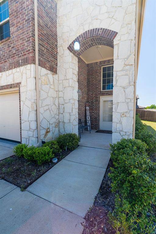 2070 Puma Street, Crandall, TX 75114