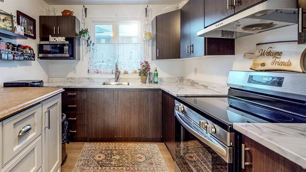 48 Lanse Aux Meadows Crescent, St. John's, NL A1E 5Z7