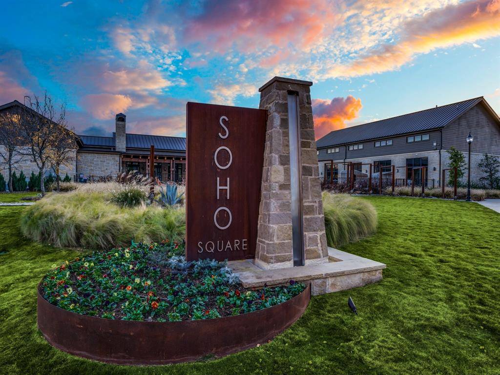 2628 Carmelita Street, Dallas, TX 75212