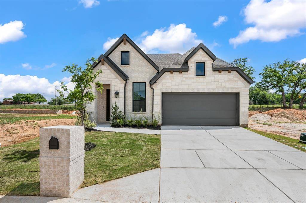 12276 Ross Calhoun Drive, Fort Worth, TX 76179