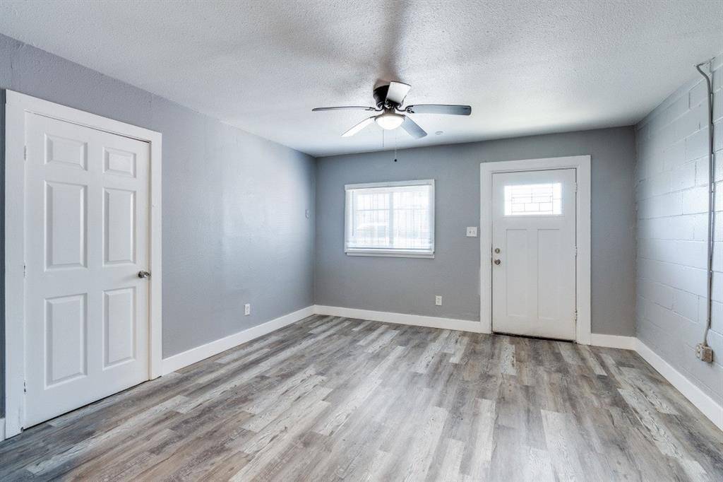 3332 Rutledge Street, Dallas, TX 75215