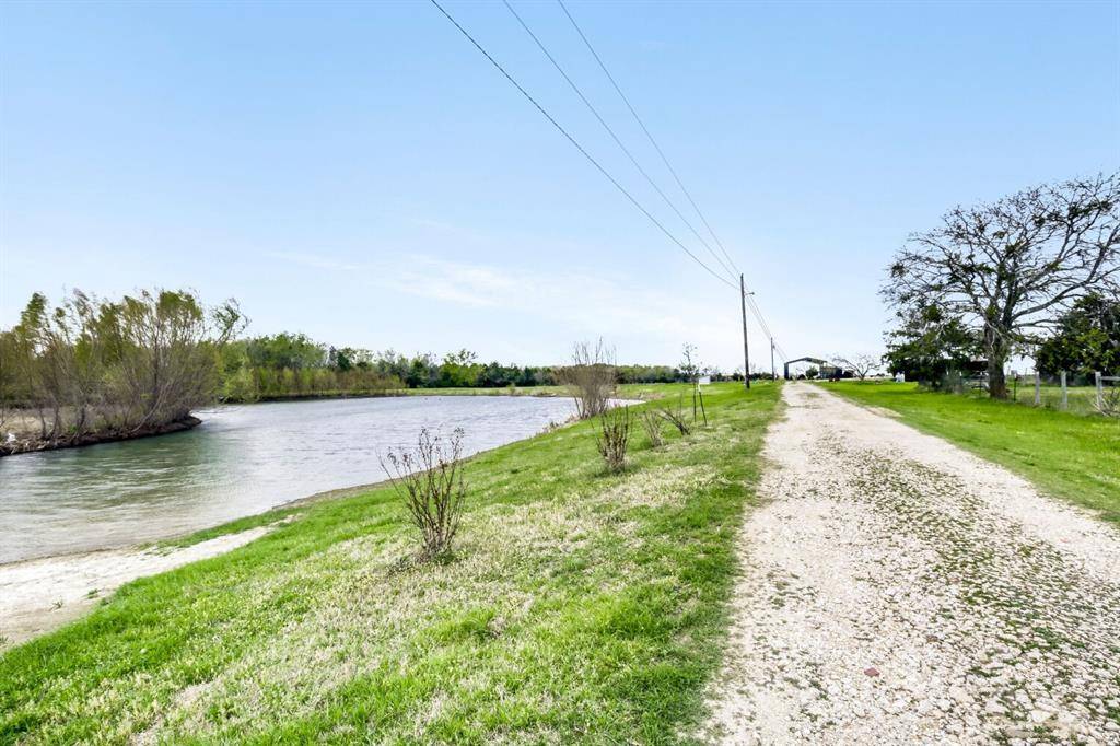 2515 County 141 Road, Kaufman, TX 75142