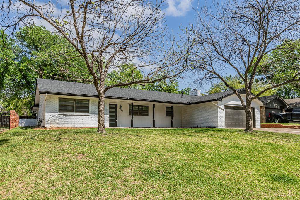 1017 Arlena Drive, Arlington, TX 76012