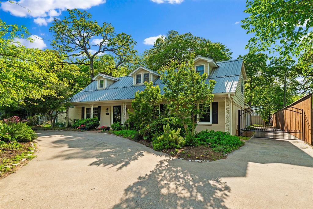 1204 Forrest Drive, Arlington, TX 76012