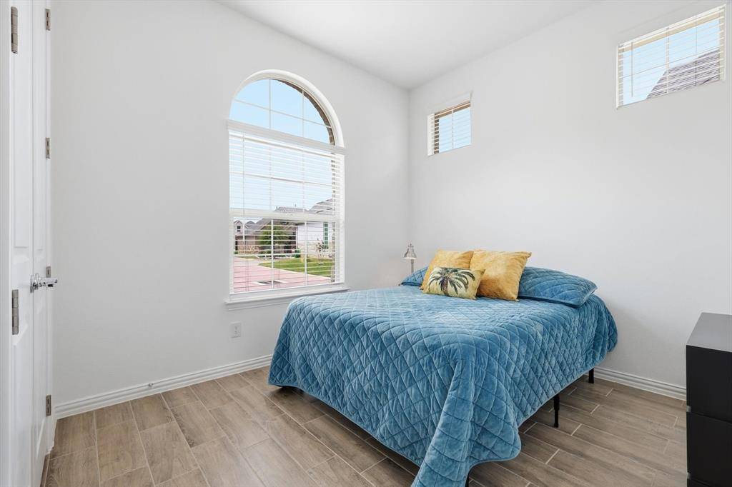 4831 Forest Crest Parkway, Arlington, TX 76005