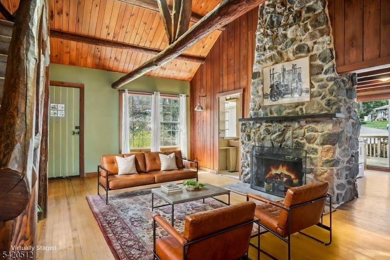 6 West Cir, Ringwood Boro, NJ 07456