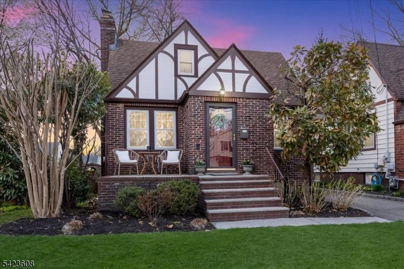 111 Columbia Ave, Cranford Twp., NJ 07016