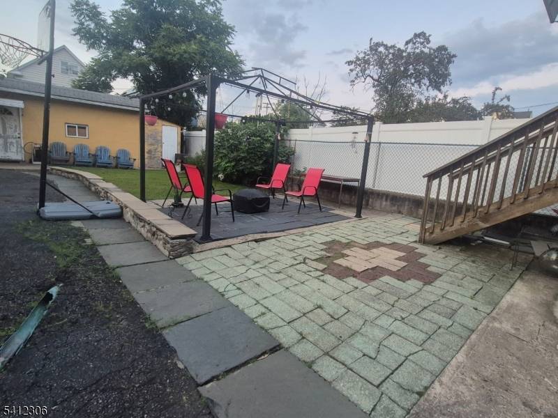 63-65 Glover Ave, Paterson City, NJ 07501