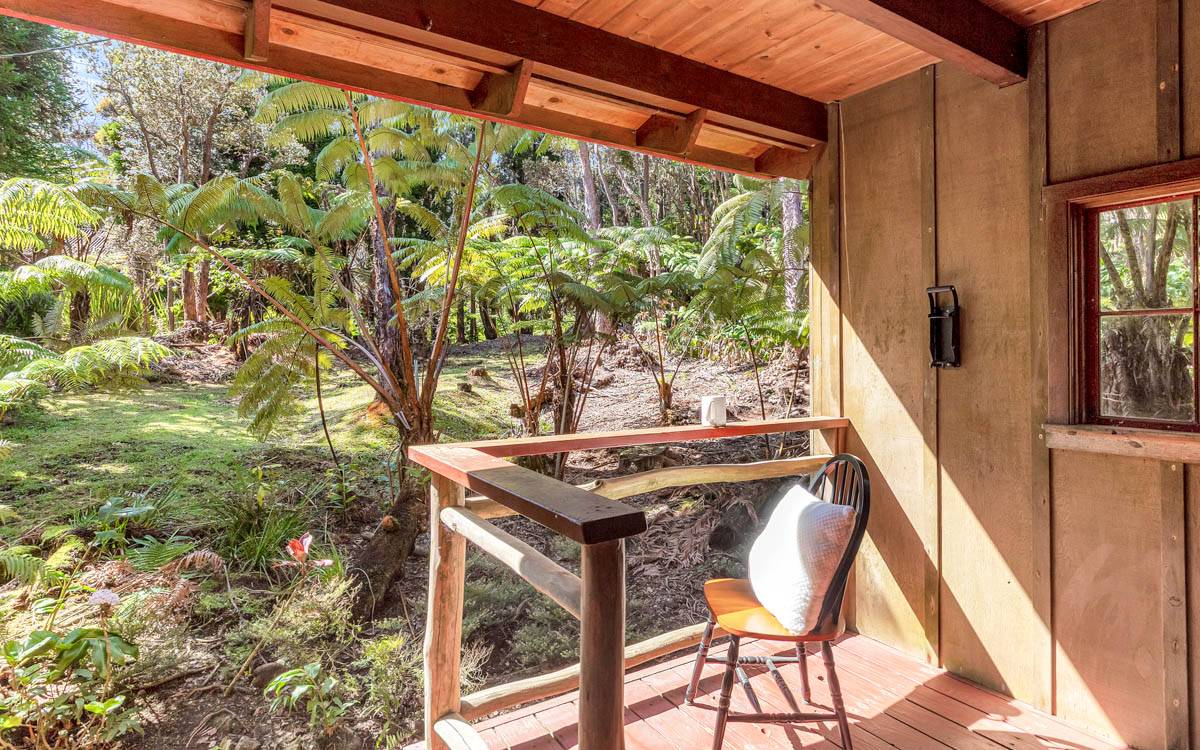 19-3976 JOHN A. LEE RD, Volcano, HI 96785