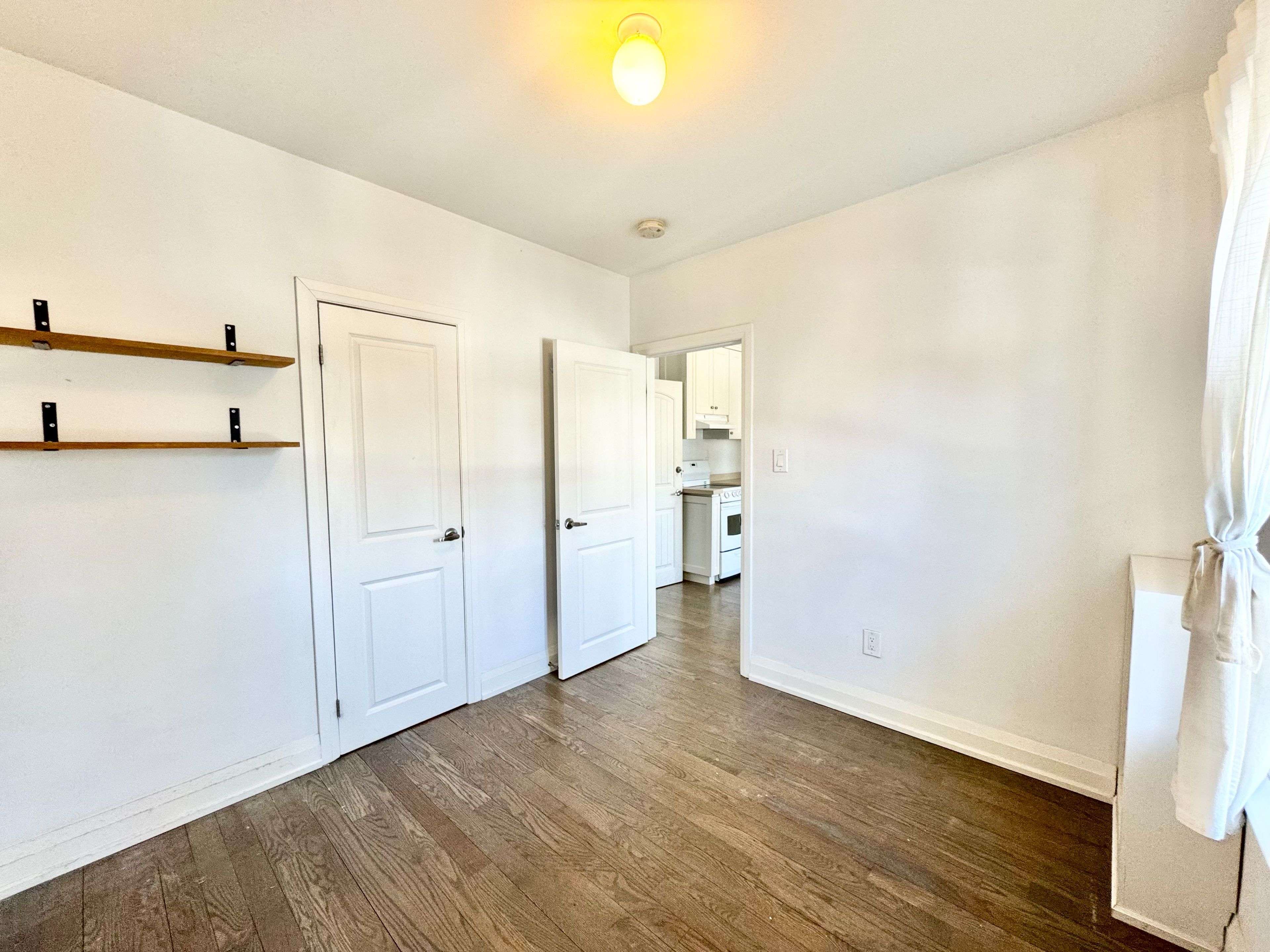 177 Marion ST #2nd Floor, Toronto W01, ON M6R 1E9