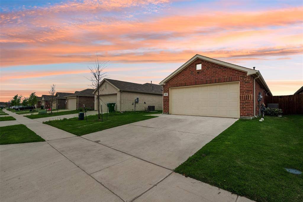2517 Russell Street, Crandall, TX 75114