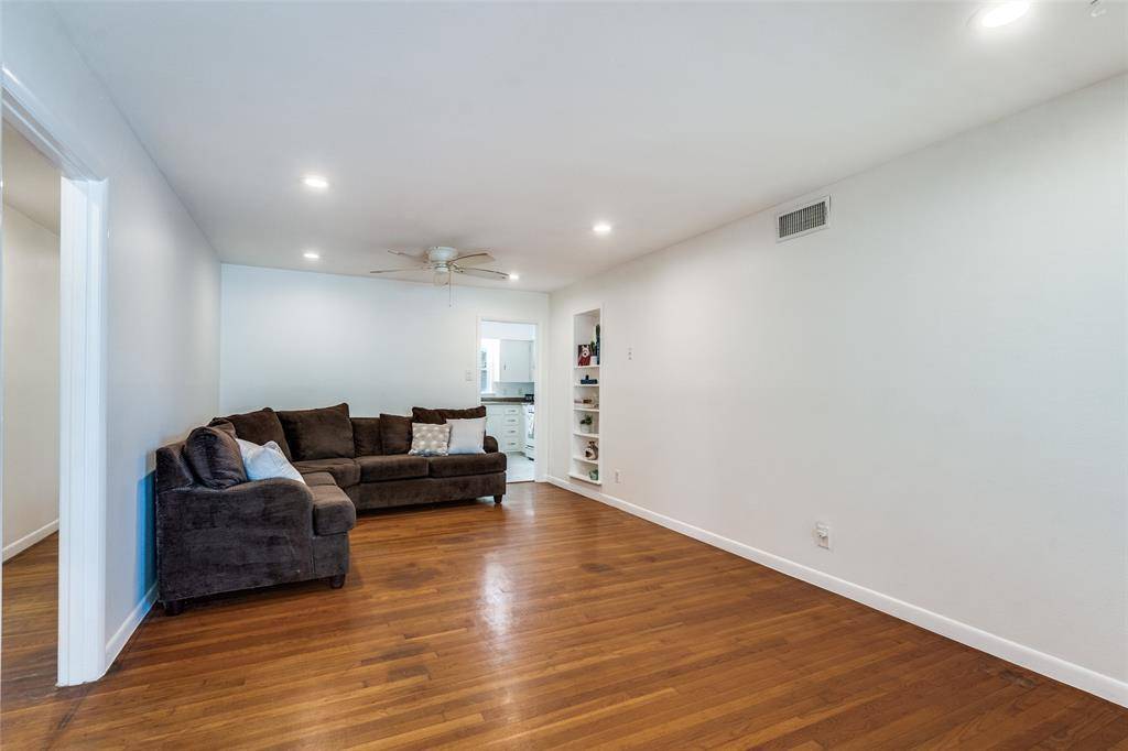 1219 Delmont Drive, Richardson, TX 75080