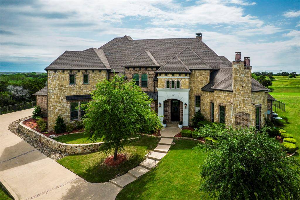 7101 Royal Birkdale Drive, Cleburne, TX 76033