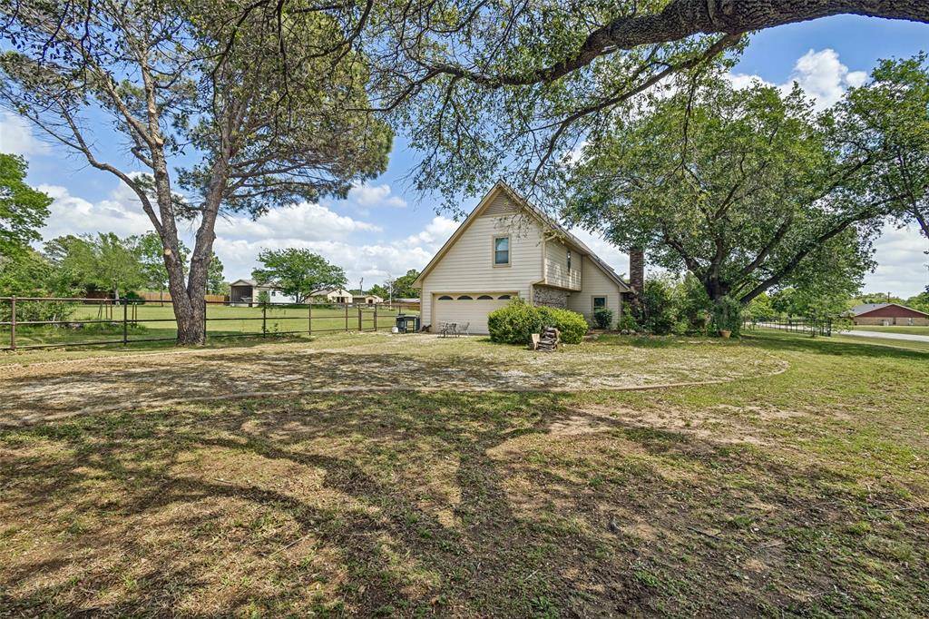 3400 Mesa Drive, Flower Mound, TX 75022