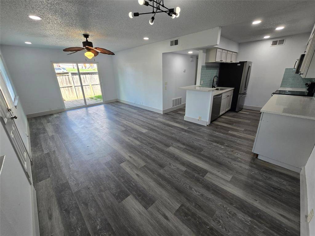 2719 Stonehaven Court, Irving, TX 75038