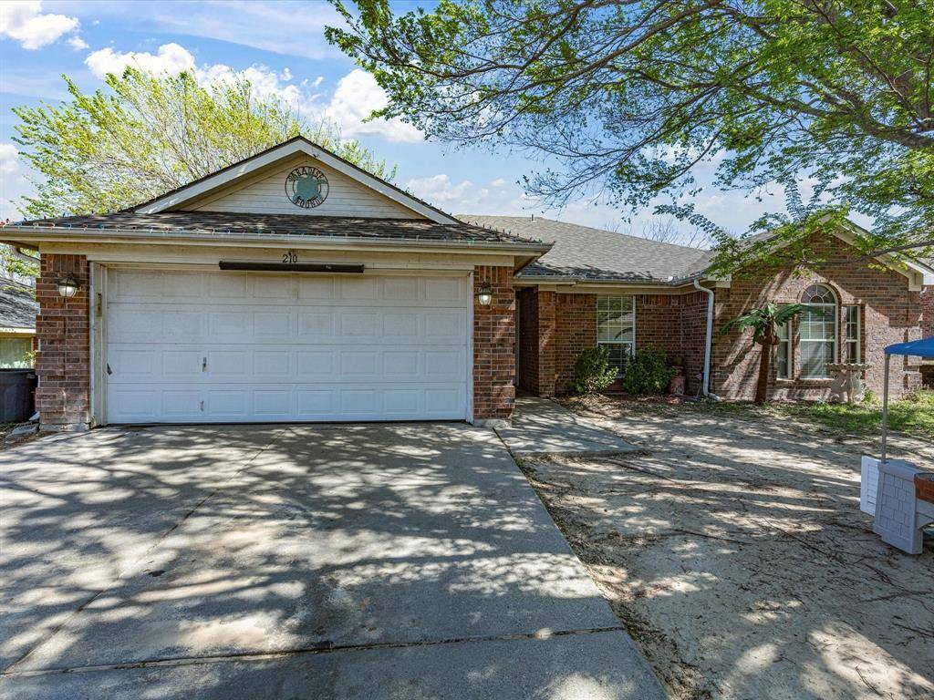 210 Wellington Trail, Weatherford, TX 76085