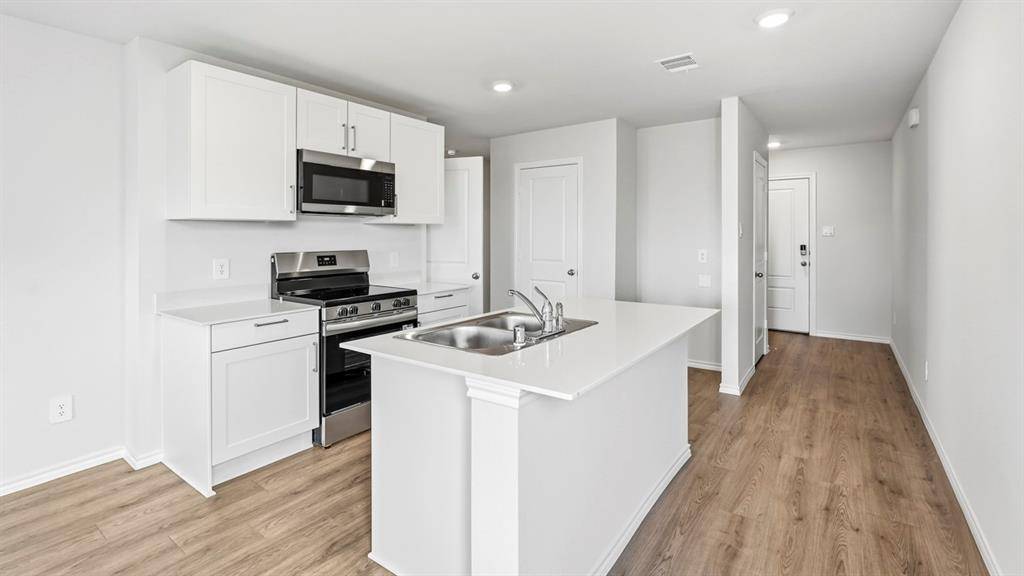 3139 Misty Morning Lane, Talty, TX 75126