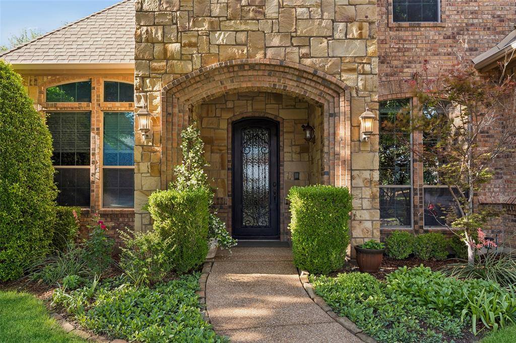 1608 Tuscan Ridge Circle, Southlake, TX 76092