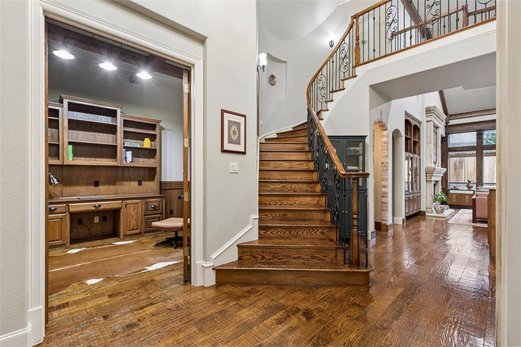 1608 Tuscan Ridge Circle, Southlake, TX 76092