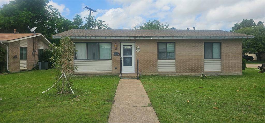 1001 W Grubb Drive, Mesquite, TX 75149