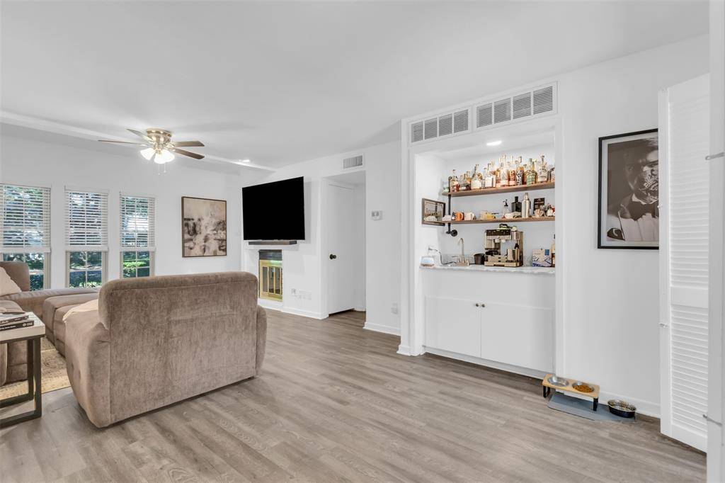 7616 Riverbrook Drive #6, Dallas, TX 75230