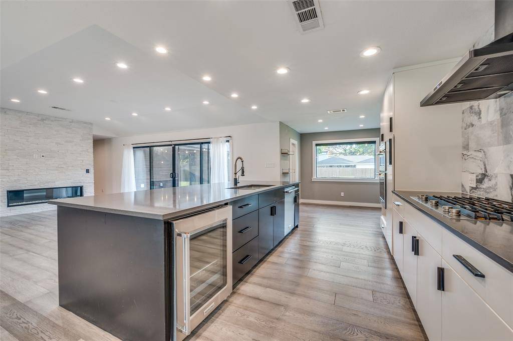 3544 Whitehall Drive, Dallas, TX 75229