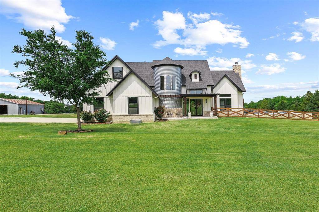 2889 County Road 114, Whitesboro, TX 76273