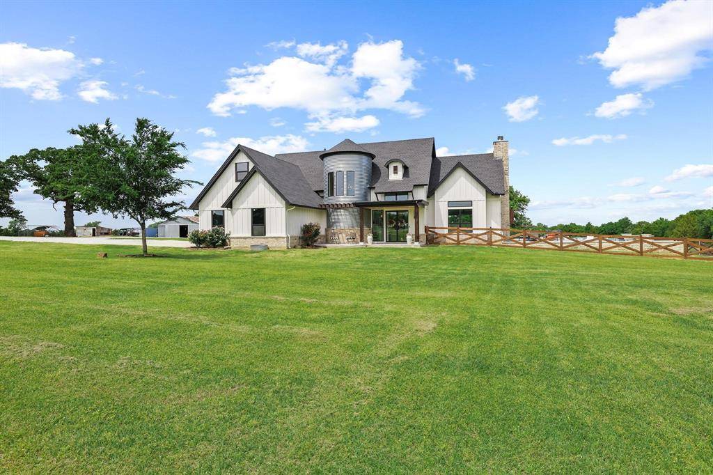 2889 County Road 114, Whitesboro, TX 76273