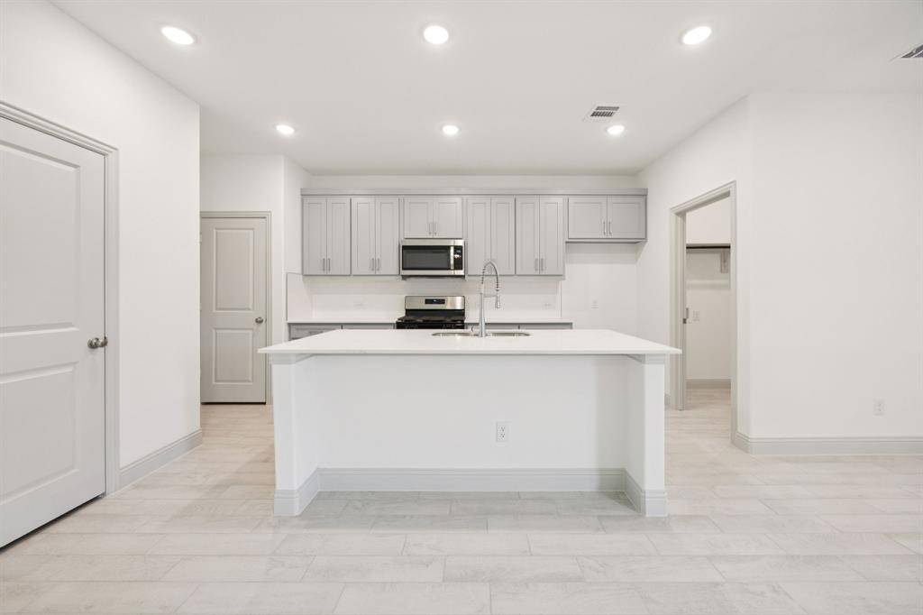 3103 Lucia Way, Princeton, TX 75407