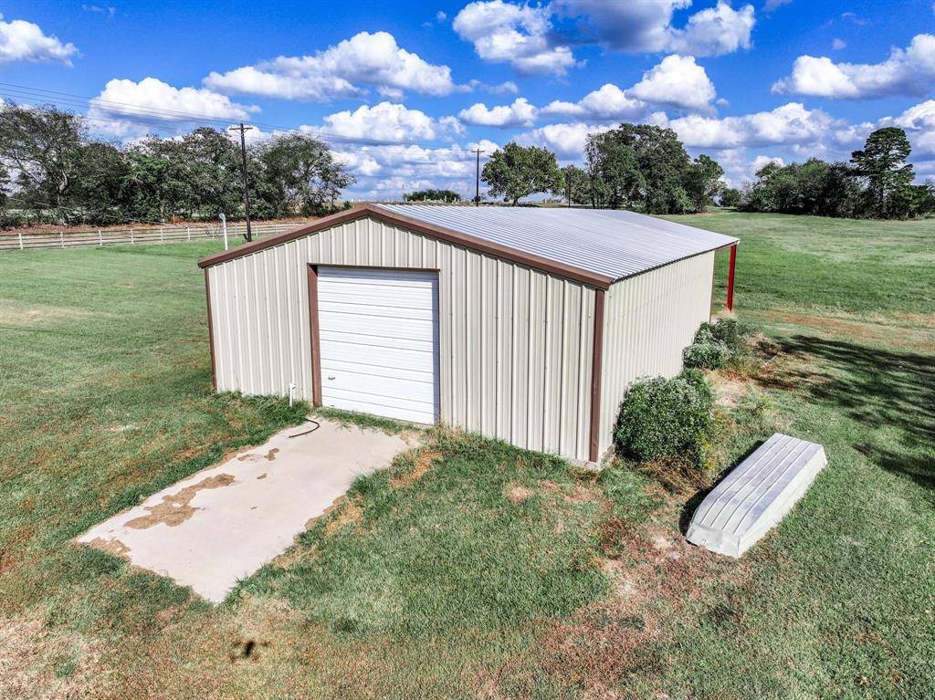 537 SW 12th, Mount Pleasant, TX 75455