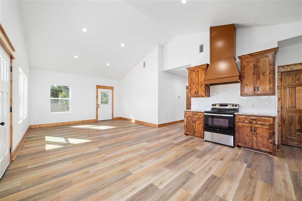 200 Main Street, Blanket, TX 76432