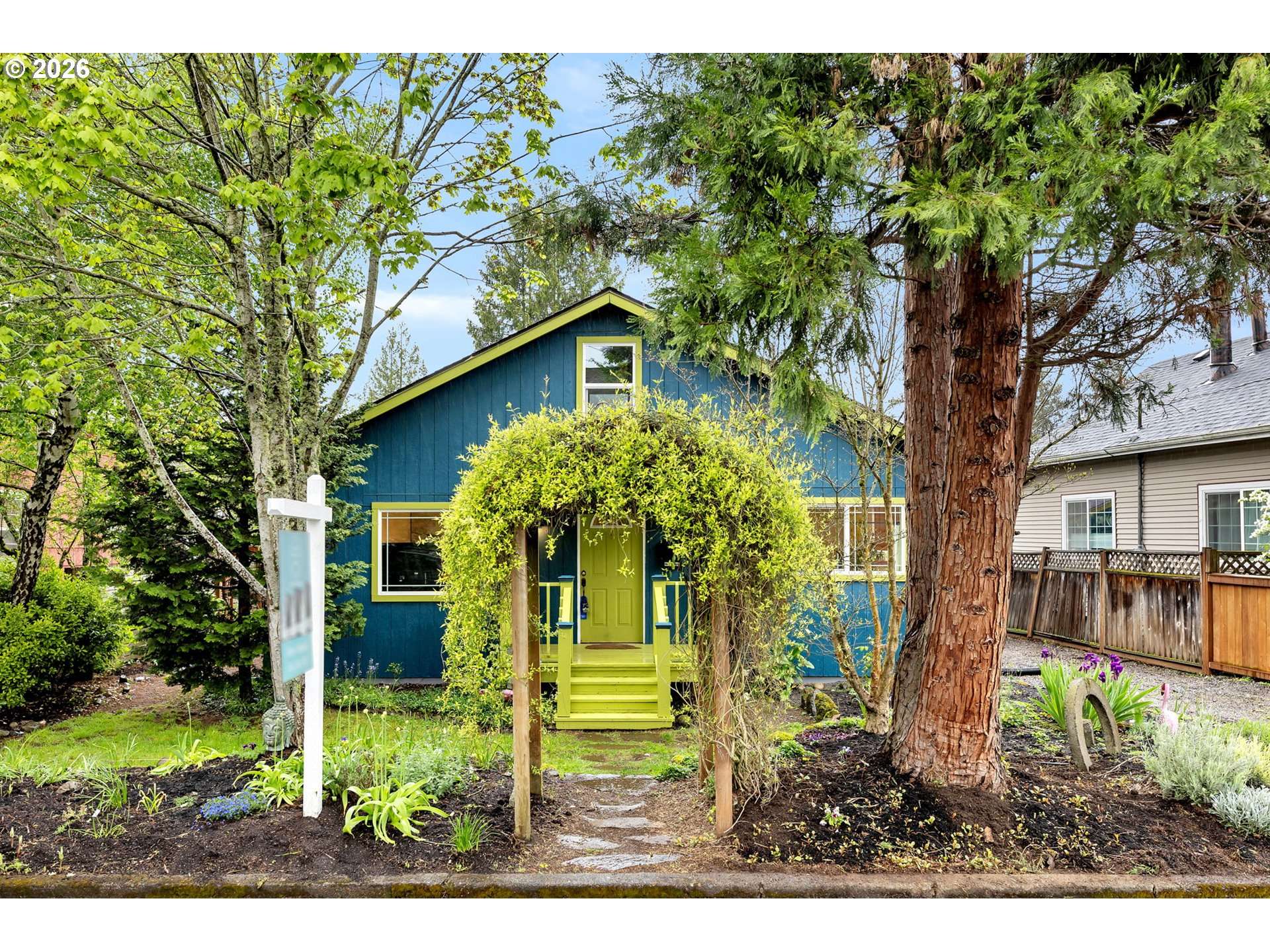 4937 NE SKIDMORE ST, Portland, OR 97218