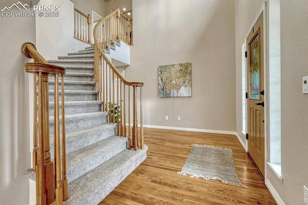 15211 Ridgefield LN, Colorado Springs, CO 80921