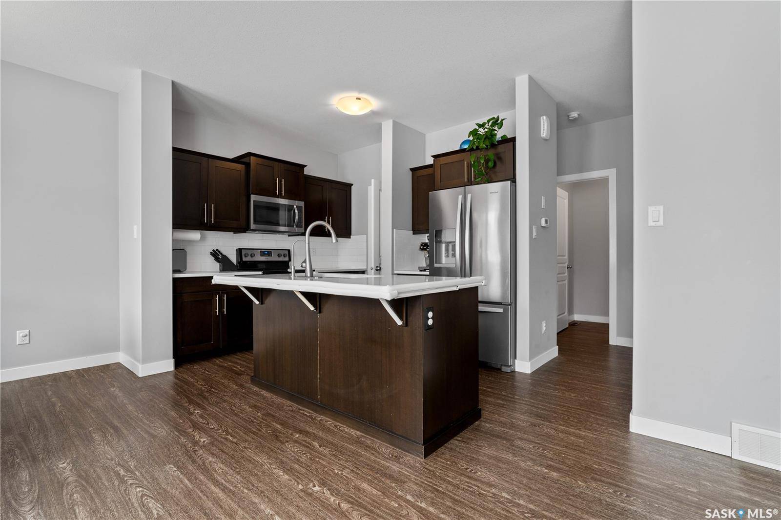 4810 Green Brooks WAY E, Regina, SK S4V 3K6