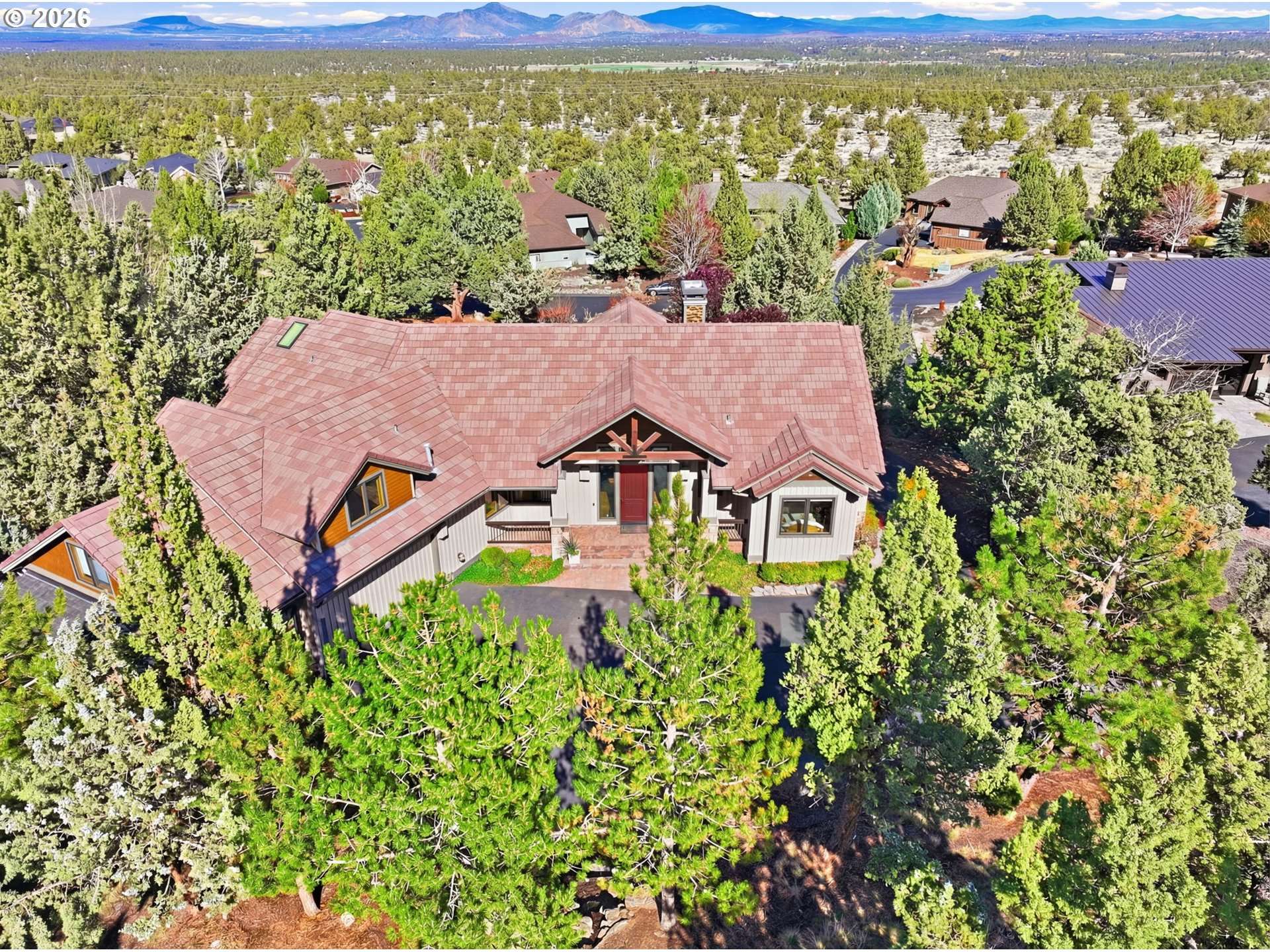 631 SUNDANCE RIDGE CT, Redmond, OR 97756