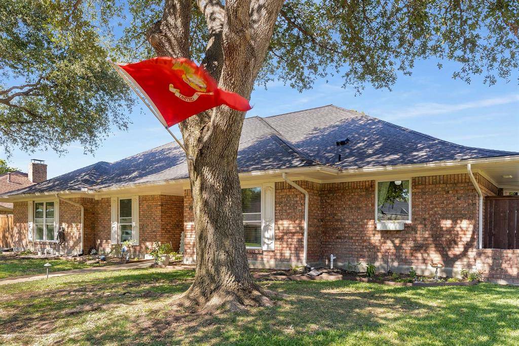 1008 Nottingham Drive, Carrollton, TX 75007