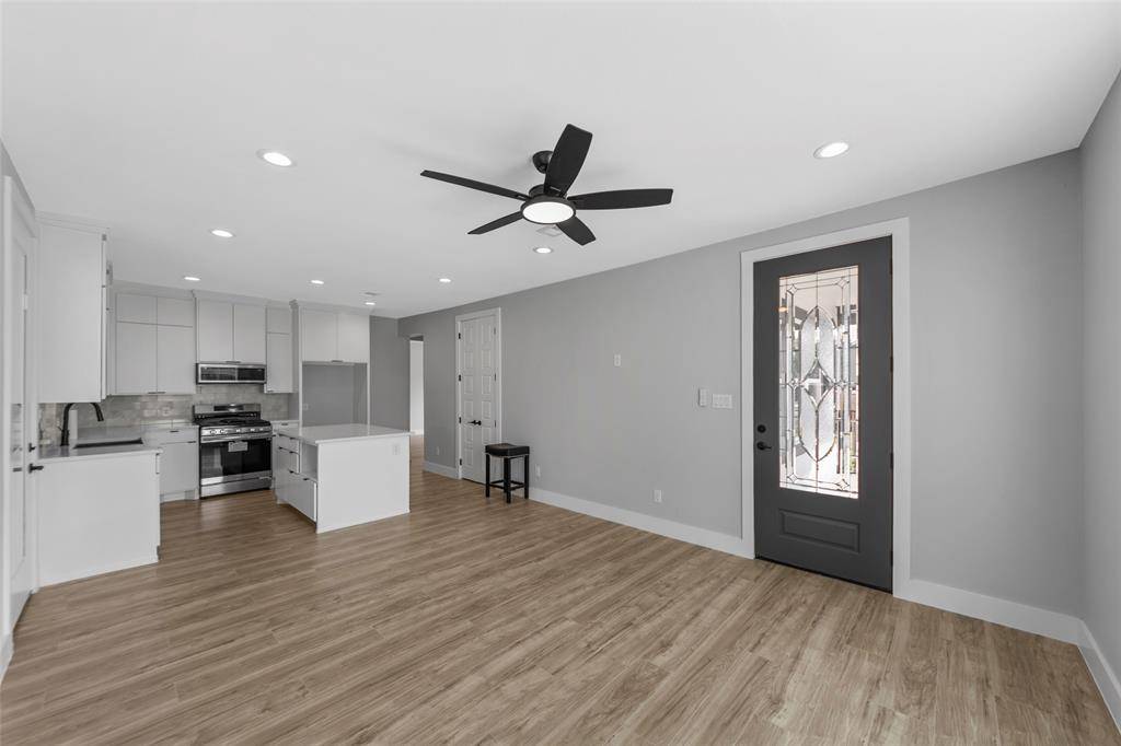 1510 S Lindsay, Gainesville, TX 76240