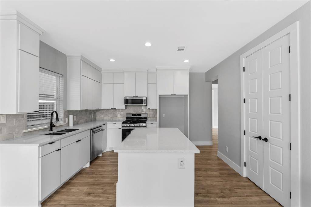 1510 S Lindsay, Gainesville, TX 76240