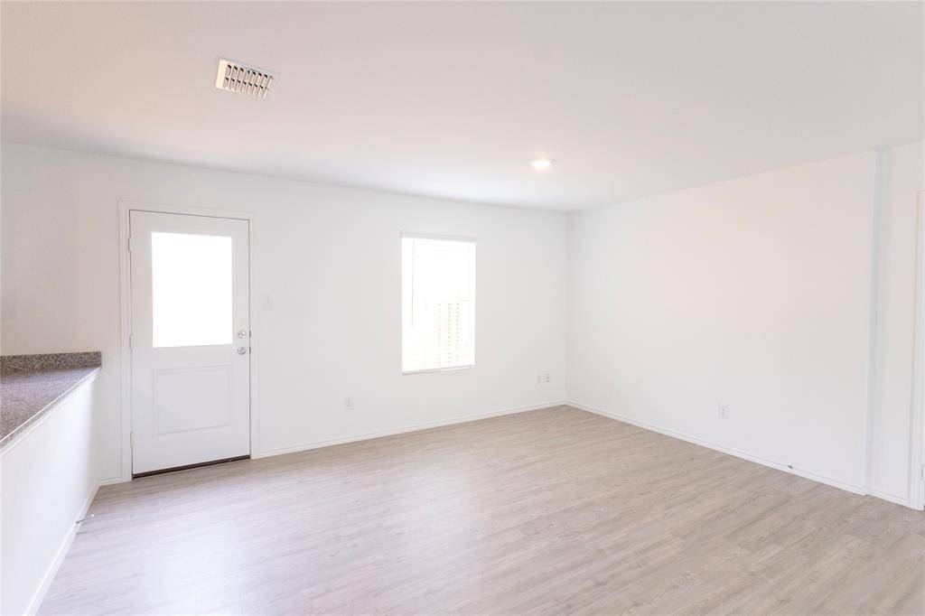 9741 Platteview Road, Fort Worth, TX 76179